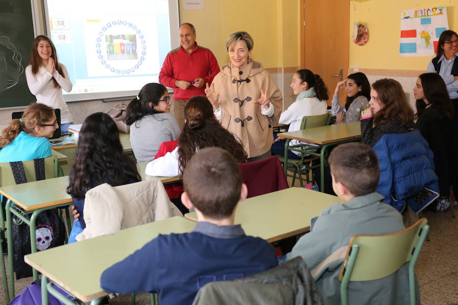 Los Alumnos Del Legio VII Aprenden A Reciclar Jugando Leonoticias